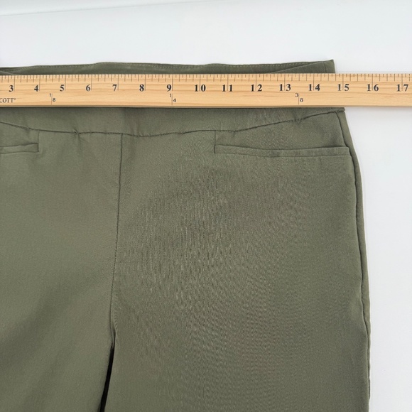 Chicos Pants Women 6 Green Pull On Stretch Ankle Nylon Blend Pockets Tech Office - Picture 7 of 11